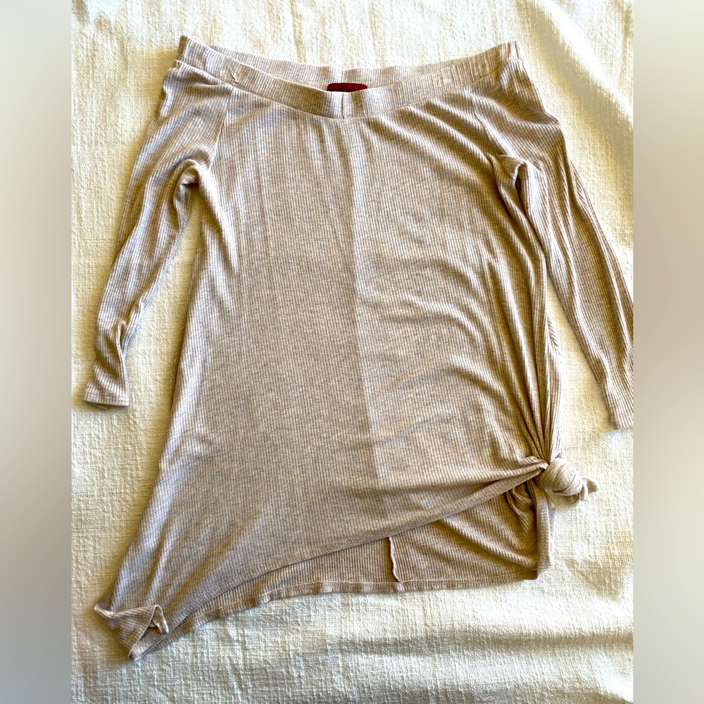 Off shoulder long sleeves longer length shirt